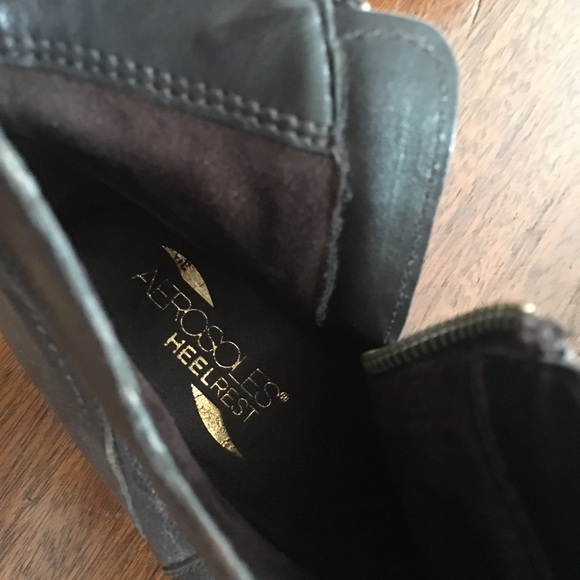 Booties - Picture 4 of 5